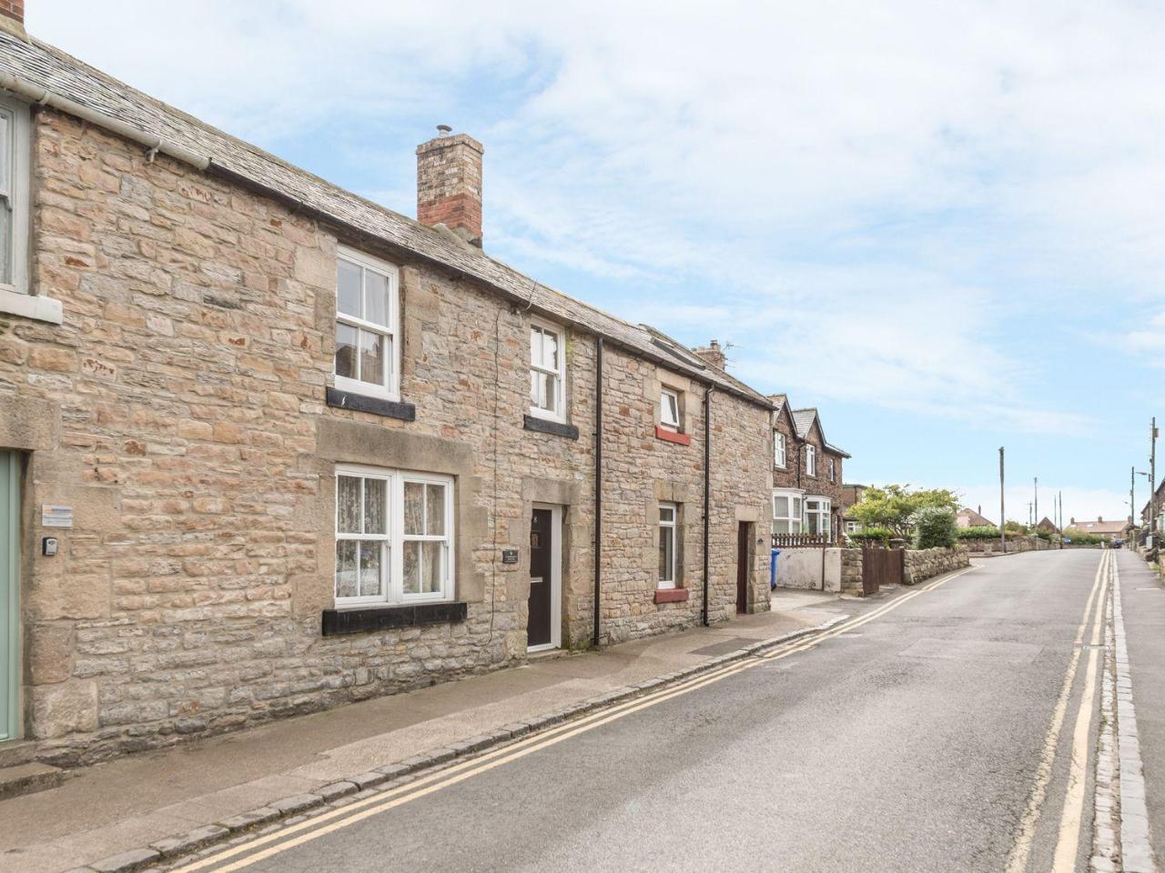 Fisherman'S Cottage Seahouses Exterior photo